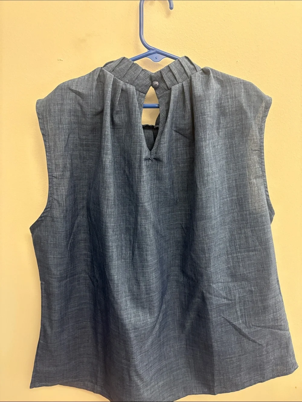 Chic Blue Linen-Blend Women's Shorts - Picture 4 of 6